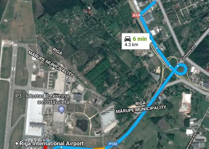 Near Airport Апартаменти